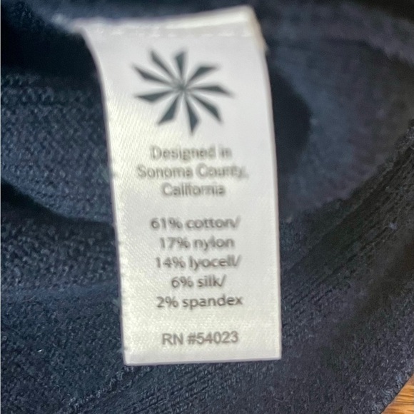 Athleta Daybreak CYA navy sweater Size Small - Picture 3 of 8